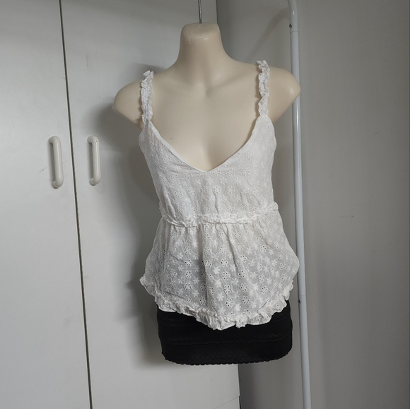 Aus 12 Ally White Crochet Lace Look V Neck Sleeveless Top - Picture 16 of 16